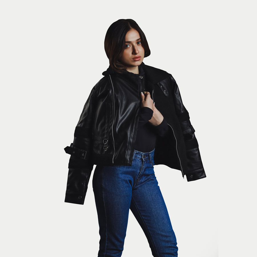 women-black-leather-jacket
